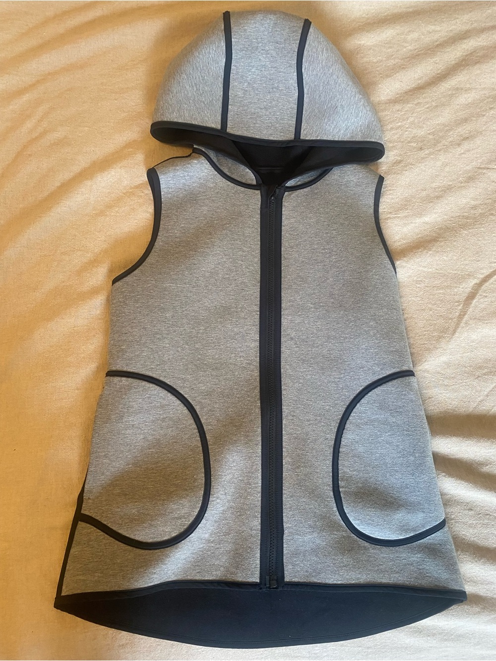 Lululemon reversible vest